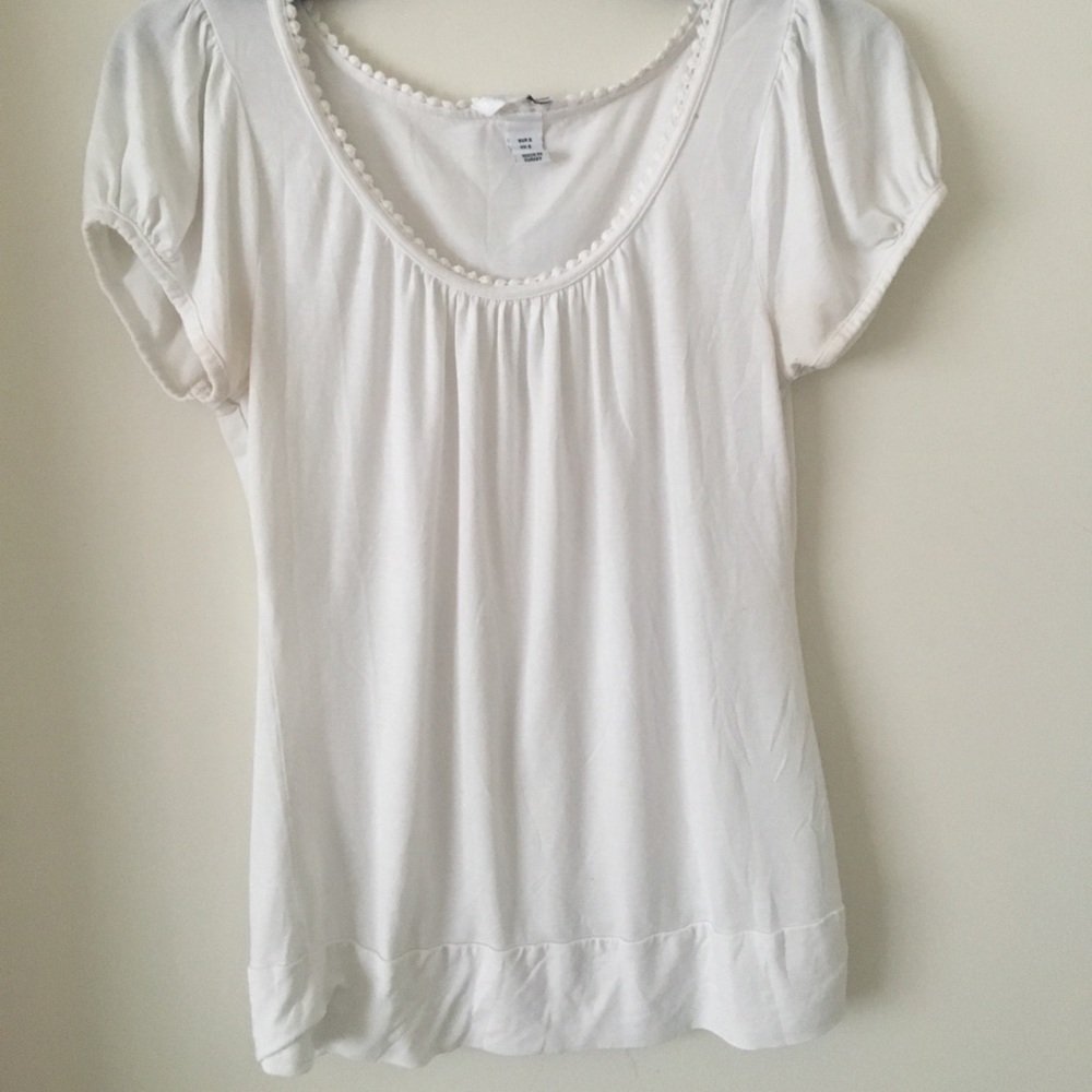 H&M nice white shirt!